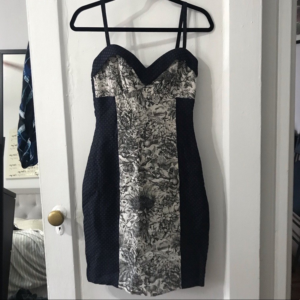 NYC boutique Annelore patterned dress NWT